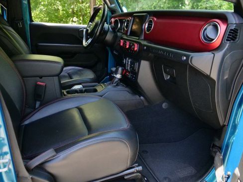 Used 2020 Jeep Wrangler Unlimited Rubicon AWD/4WD image 40