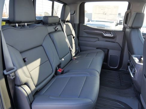 New 2026 GMC Sierra 1500 SLT w/ SLT Premium Plus Package image 23