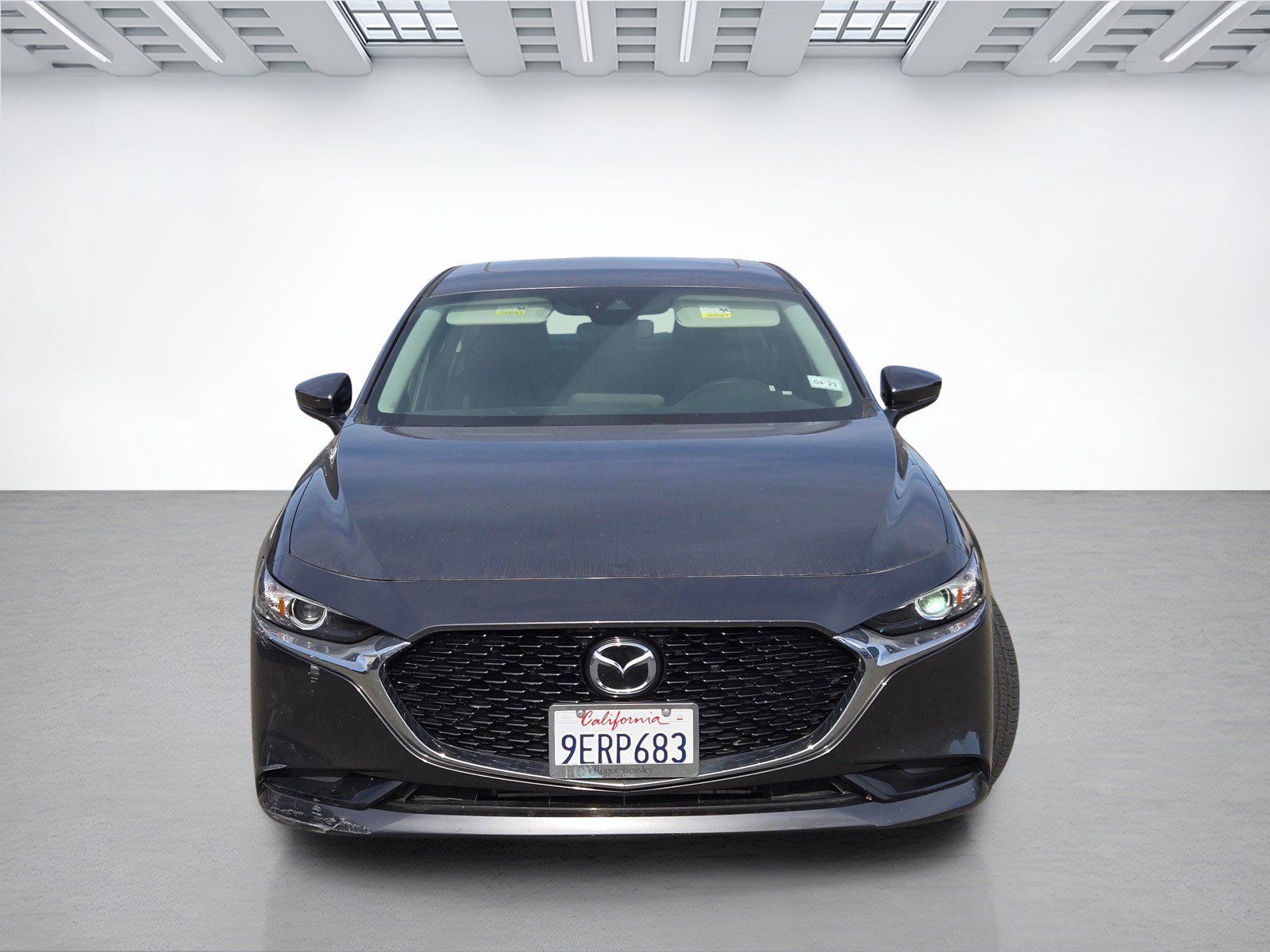 Used 2021 MAZDA MAZDA3 s FWD image 2