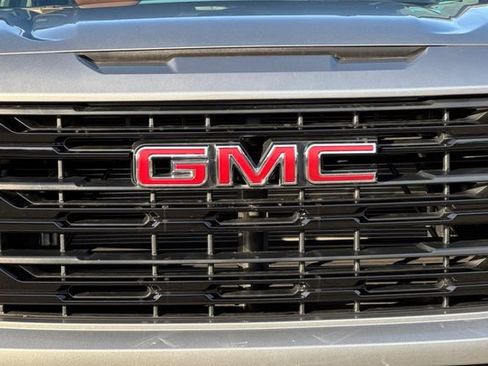 Used 2025 GMC Sierra 1500 Elevation image 48