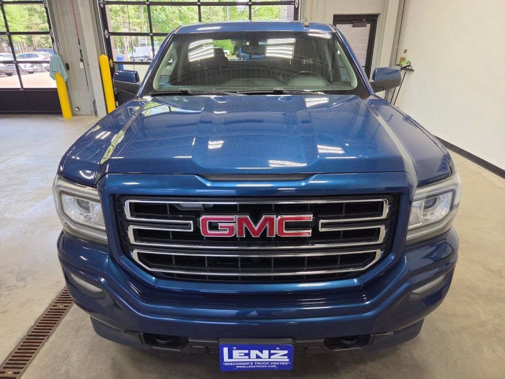 Used 2017 GMC Sierra 1500 SLE w/ SLE Value Package AWD/4WD image 3