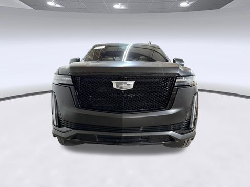 Used 2023 Cadillac Escalade Sport Platinum w/ LPO, ONYX Package RWD image 5