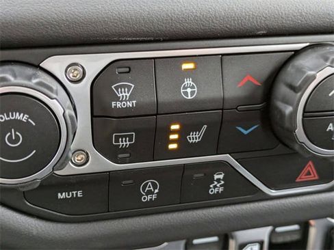 New 2025 Jeep Wrangler Unlimited Rubicon image 23