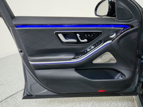 Certified 2023 Mercedes-Benz S 500 4MATIC image 26
