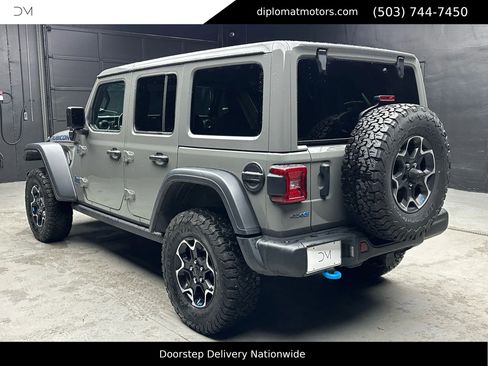 Used 2023 Jeep Wrangler Unlimited Rubicon 4xe w/ Steel Bumper Group image 4