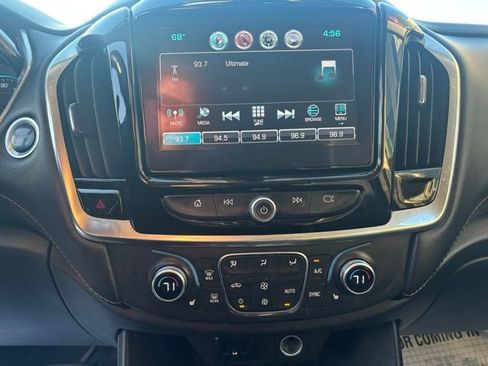 Used 2019 Chevrolet Traverse LT image 20
