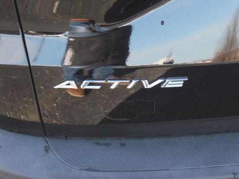 Used 2023 Ford Escape Active AWD/4WD image 3