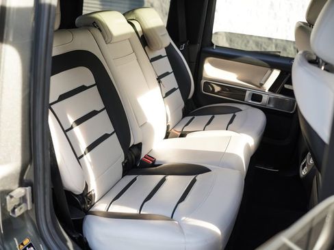 Used 2020 Mercedes-Benz G 63 AMG 4MATIC w/ G Manufaktur Interior Package image 25