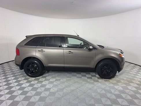 Used 2012 Ford Edge Limited AWD/4WD image 4