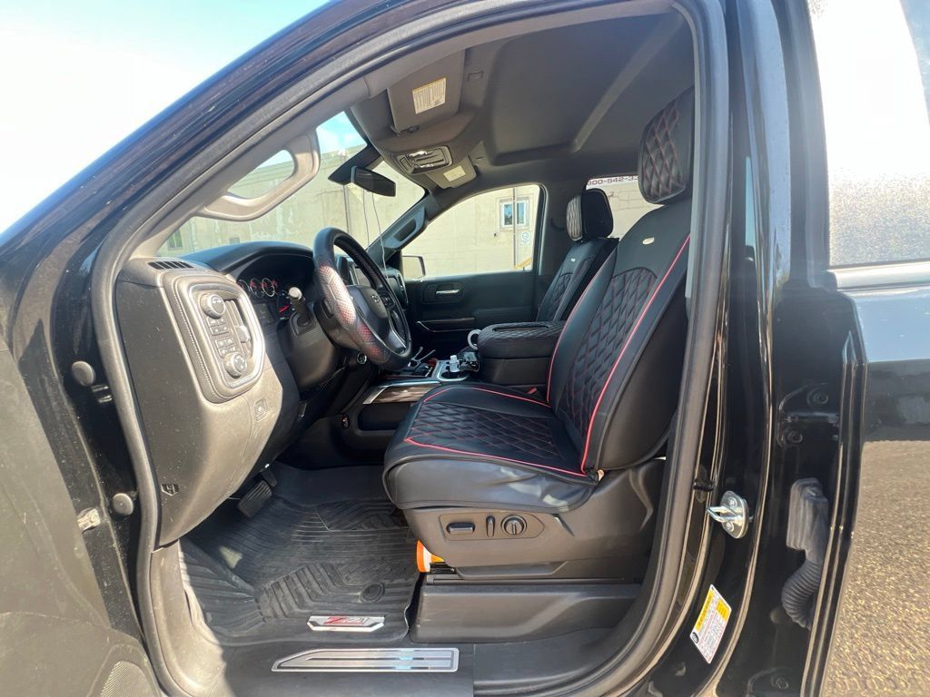 Used 2021 Chevrolet Silverado 1500 LT Trail Boss w/ Bed Protection Package AWD/4WD image 22