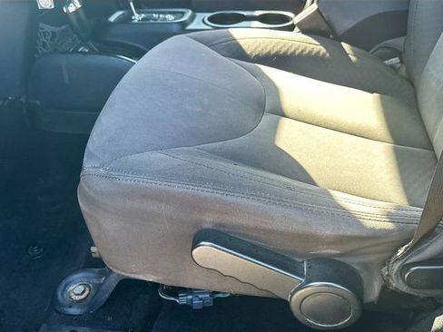 Used 2017 Jeep Wrangler Unlimited Sport w/ Max Tow Package image 17