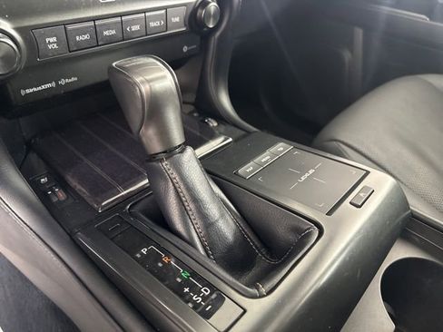 Used 2023 Lexus GX 460 Premium w/ Premium Package AWD/4WD image 16