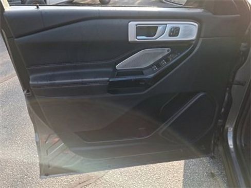 Used 2021 Ford Explorer ST w/ Equipment Group 401A image 10