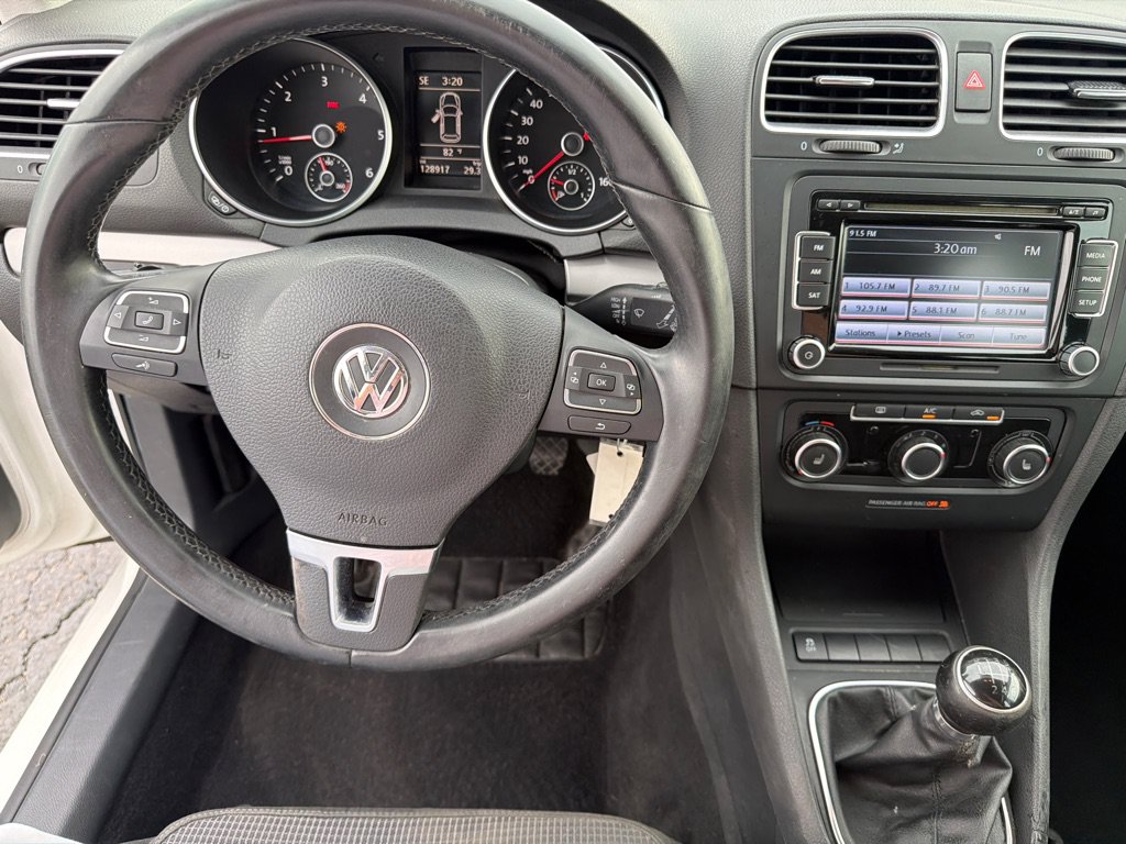 Used 2013 Volkswagen Golf TDI FWD image 16