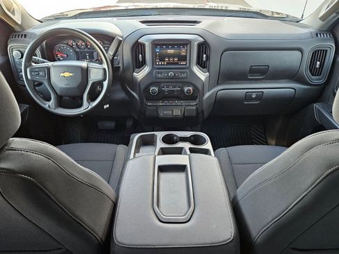 Used 2022 Chevrolet Silverado 1500 Custom image 17