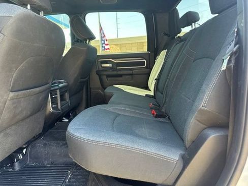 Used 2024 RAM 2500 Big Horn w/ Night Edition AWD/4WD image 14