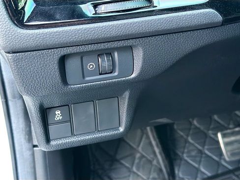 Used 2025 Honda Civic Sport image 10