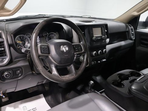 Certified 2019 RAM 2500 Tradesman w/ Chrome Appearance Group image 17