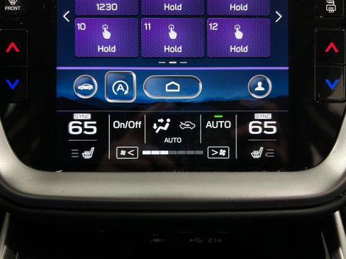 Used 2020 Subaru Outback Limited AWD/4WD image 10