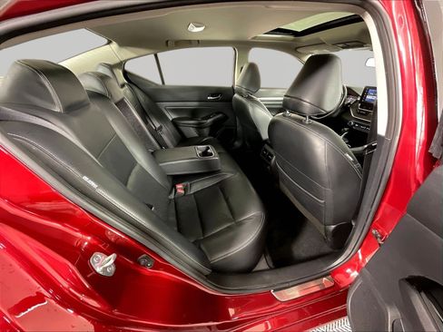 Used 2023 Nissan Altima 2.5 SL FWD image 25