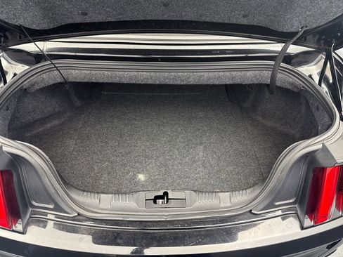 Used 2015 Ford Mustang V6 w/ Equipment Group 051A image 29