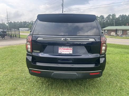 Used 2021 Chevrolet Tahoe Z71 w/ Luxury Package AWD/4WD image 10