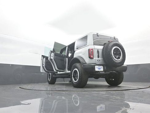 New 2026 Ford Bronco Outer Banks image 45