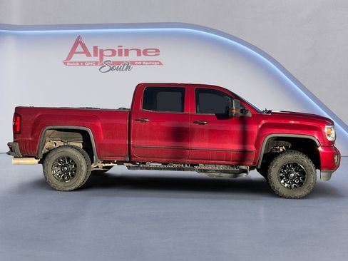 Used 2019 GMC Sierra 2500 Denali w/ Duramax Plus Package image 6