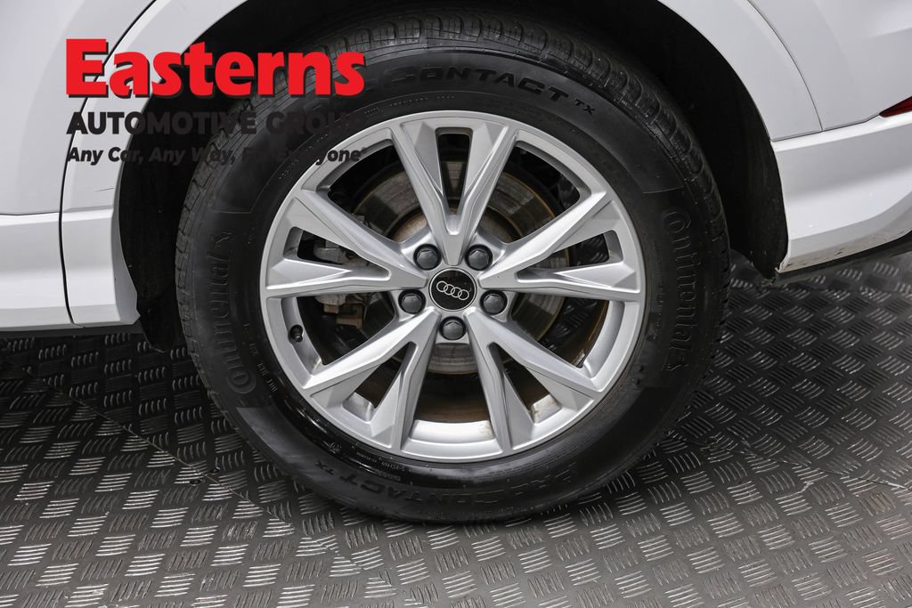 Used 2025 Audi Q3 2.0T Premium AWD/4WD image 9