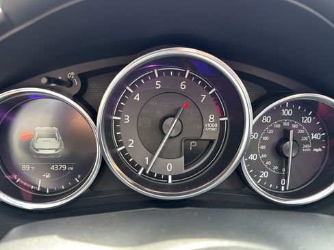 Used 2023 MAZDA MX-5 Miata Grand Touring RWD image 14
