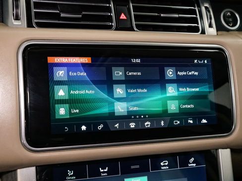 Used 2020 Land Rover Range Rover HSE image 20