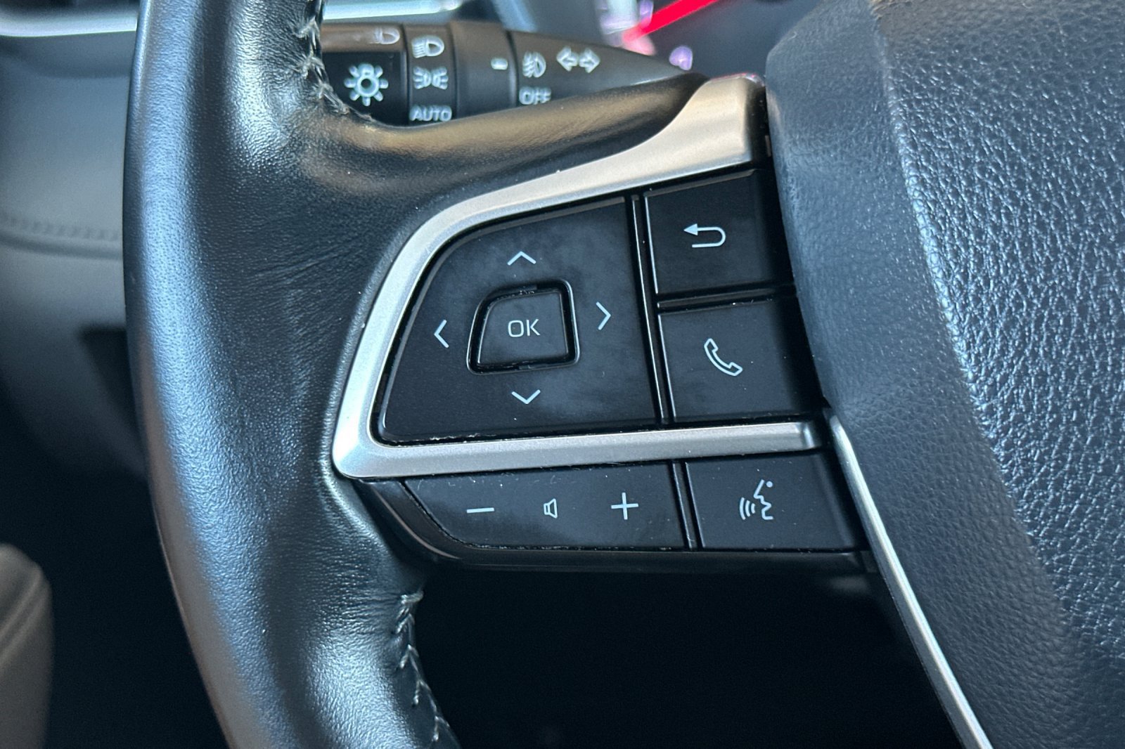 Certified 2022 Toyota Highlander LE AWD/4WD image 28