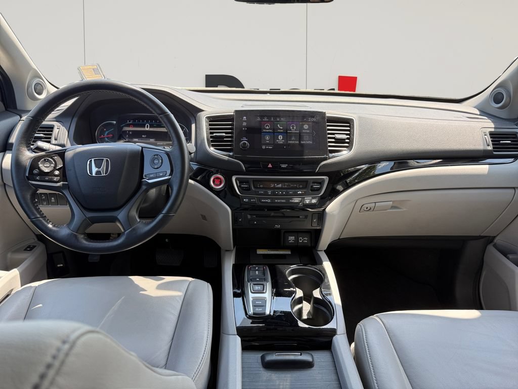 Used 2021 Honda Pilot Touring image 15