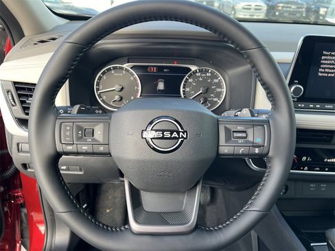 New 2026 Nissan Rogue SV image 10