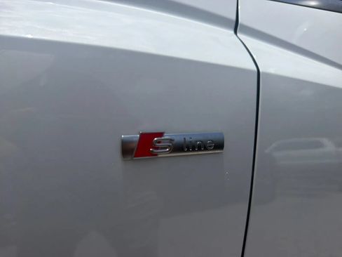 Used 2025 Audi Q3 2.0T Premium AWD/4WD image 4