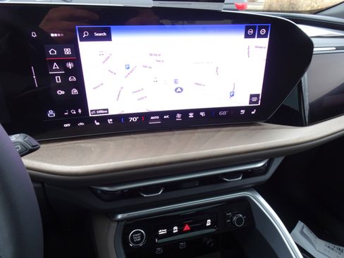 New 2025 Audi Q5 Premium Plus image 7