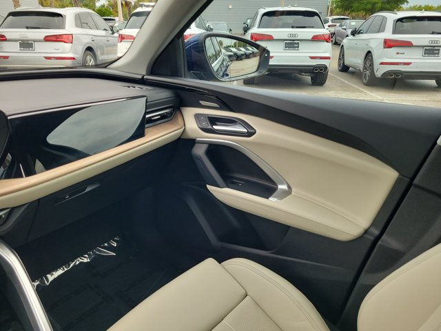 Certified 2025 Audi Q5 Premium Plus w/ Premium Plus AWD/4WD image 14