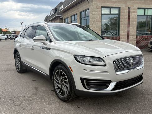 Used 2020 Lincoln Nautilus Reserve w/ Equipment Group 201A AWD/4WD image 3
