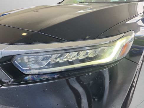 Used 2018 Honda Accord EX-L image 30