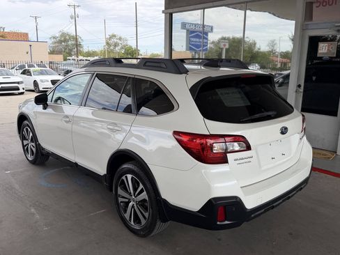 Used 2019 Subaru Outback 2.5i Limited w/ Protection Package #1 AWD/4WD image 4