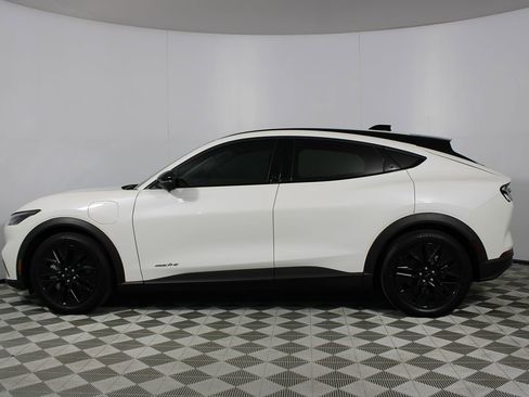 Used 2025 Ford Mustang Mach-E Select w/ Comfort Package Lite image 38