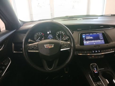 Used 2021 Cadillac XT4 Sport w/ Cold Weather Package AWD/4WD image 19