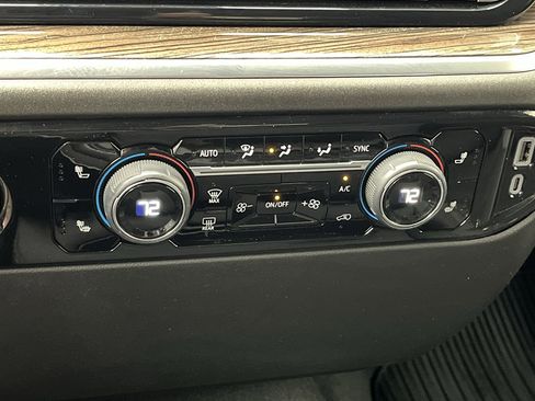 Certified 2024 Chevrolet Silverado 1500 LT image 22