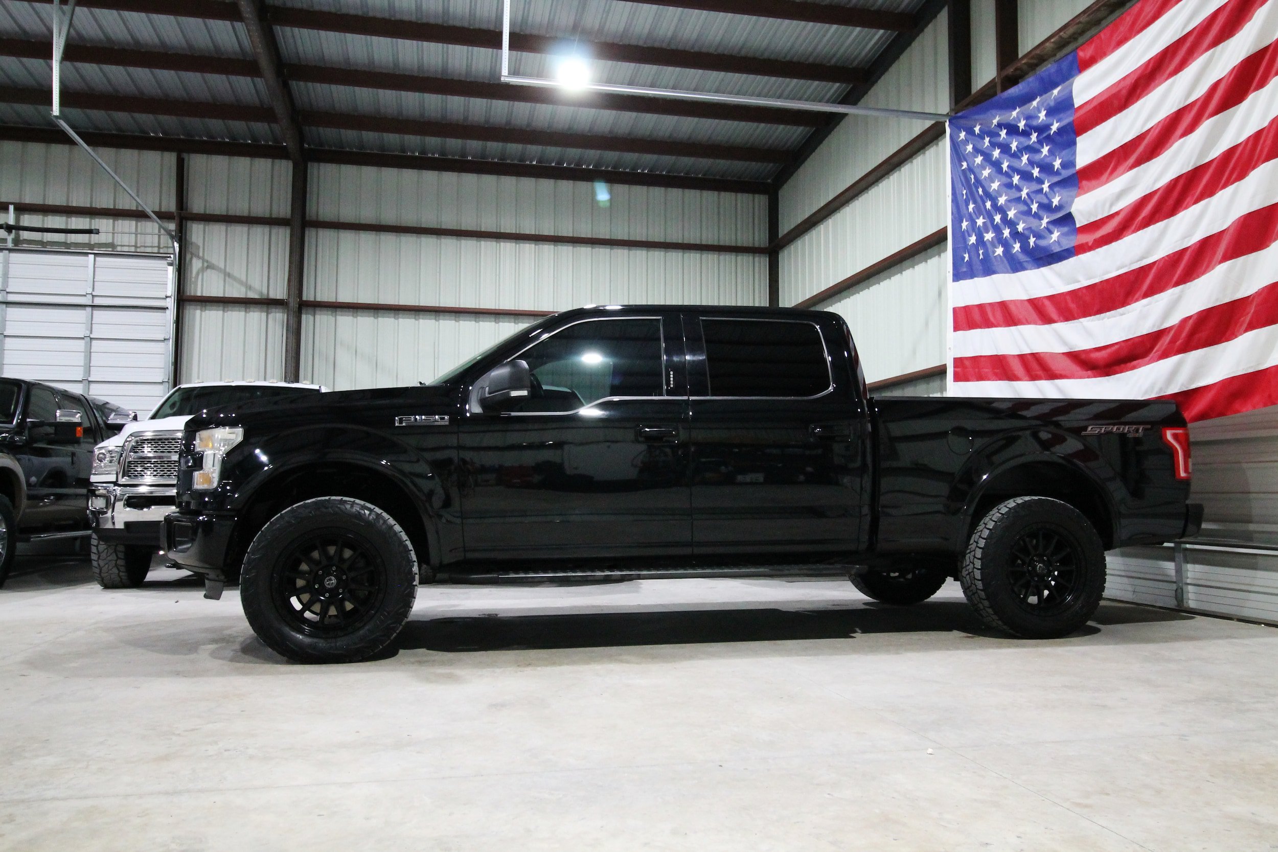 Used 2016 Ford F150 XLT w/ Equipment Group 301A Mid AWD/4WD image 5