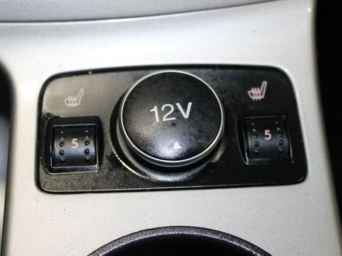 Used 2016 Ford C-MAX Energi SEL w/ Equipment Group 302A FWD image 29