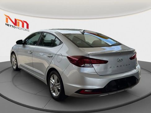 Used 2020 Hyundai Elantra SEL image 3