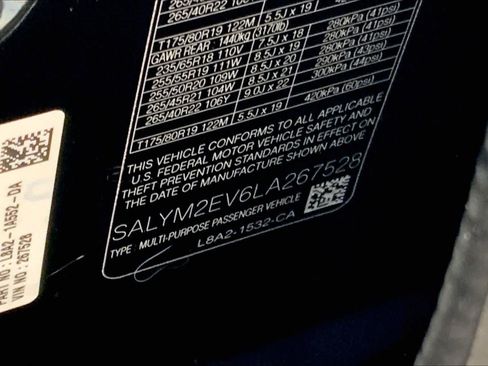 Used 2020 Land Rover Range Rover Velar R-Dynamic HSE image 33