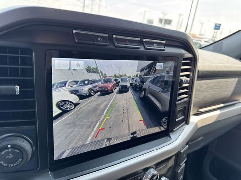 Certified 2022 Ford F150 XLT w/ Equipment Group 302A High image 36