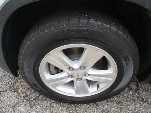 Used 2019 Chevrolet Trax LT w/ LT Convenience Package AWD/4WD image 26