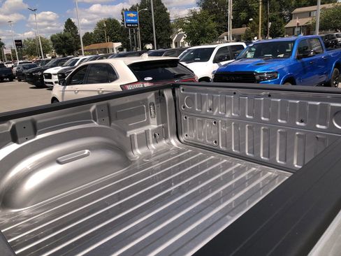 New 2026 RAM 1500 Laramie w/ Night Edition image 17